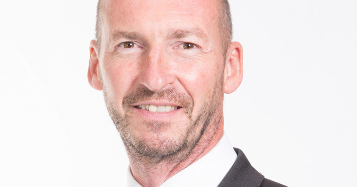 Iain Davison Contact Crawford & Company