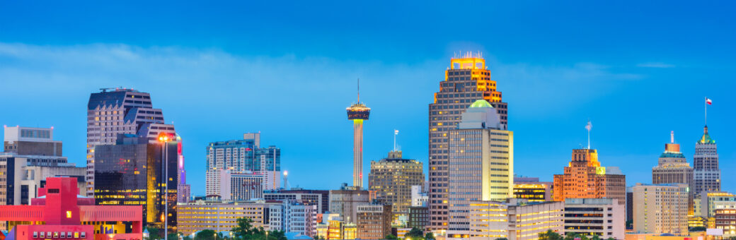 A city skyline of San Antonio, Texas