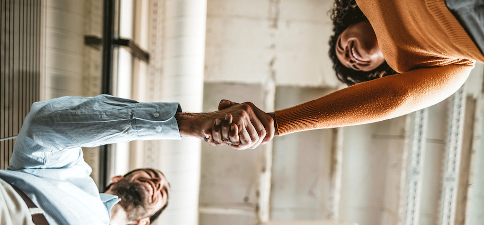 Global customer support feature