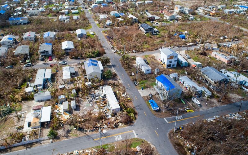 Hurricane Irma damages neighborhoods as residents seek shelter  